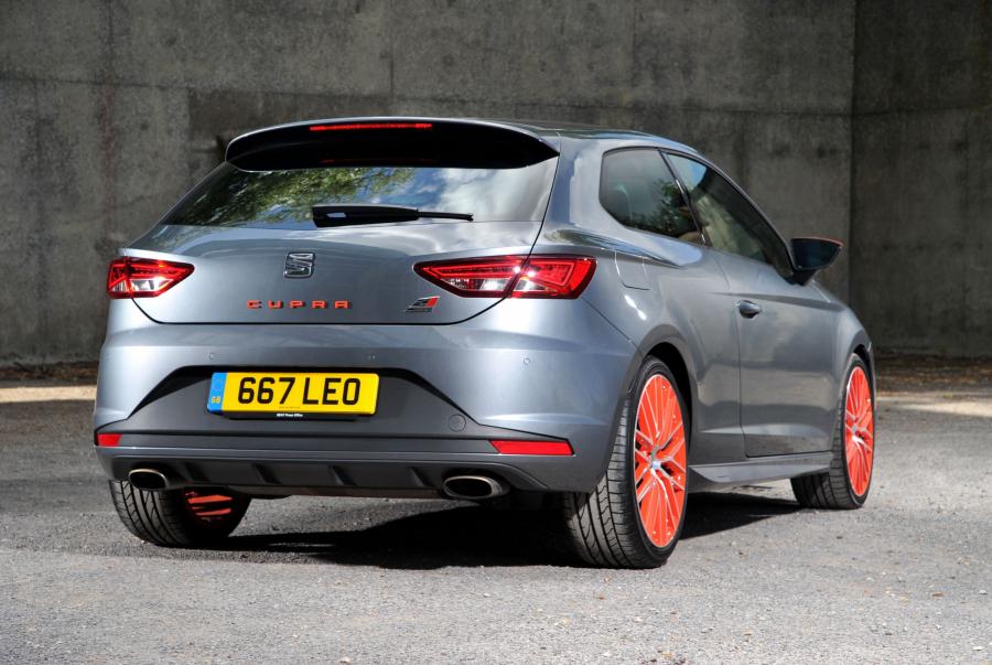  Seat Leon SC Cupra 280 Ultimate Sub8 2015 года  (фото 10 из 30)